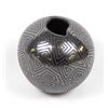 Image 3 : Mata Ortiz Eye Dazzler Maze Pottery Jar by Lucero