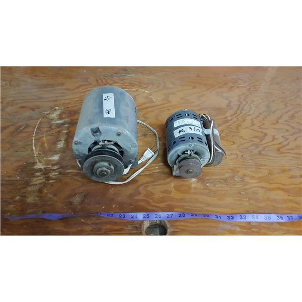 2 Electric Motors