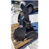 Image 2 : Craftsman Garden Tractor Snow Blower Attachment