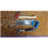 Image 3 : Lot Hatchet & Hammer& Saw