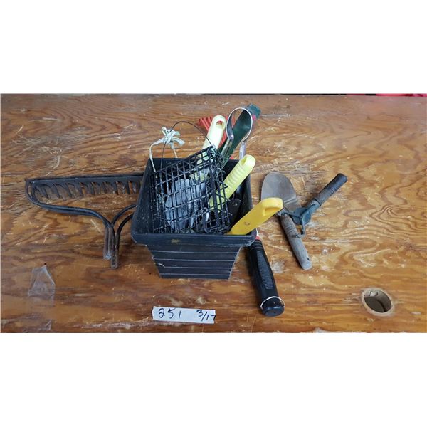 Lot Garden Tools & Planter