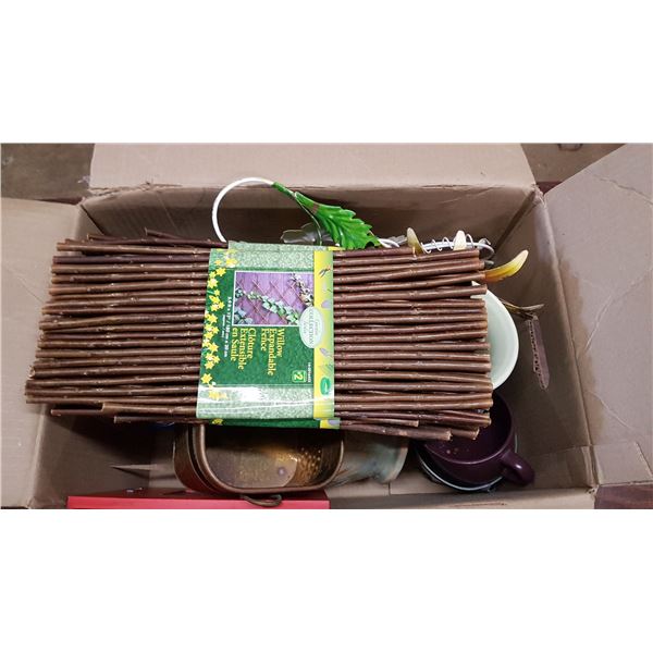 Lot Decorative & Gardening Items
