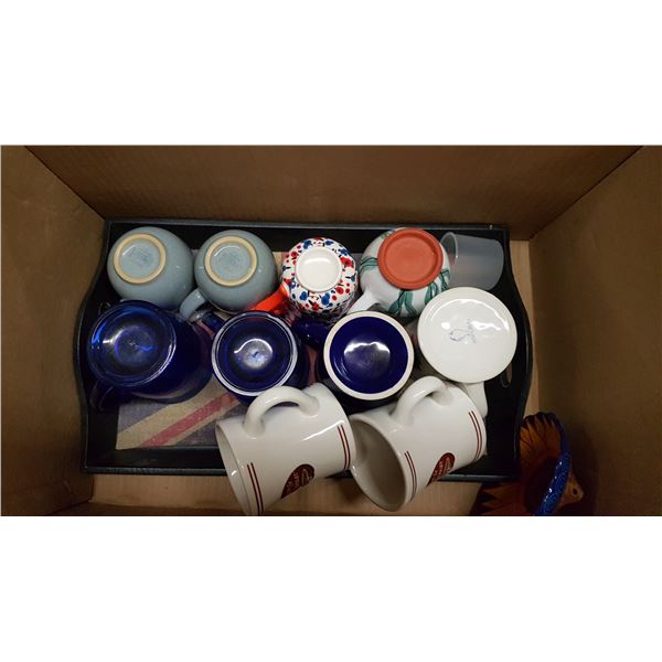 Lot Cups & Mugs