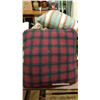 Image 4 : Lot Throw Pillows