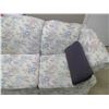 Image 3 : 3 Seater Sofa with Cushions