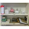 Image 1 : 2 Shelves of Contents - Bowls & Picture Frames
