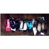 Image 1 : Lot of Ladies Shoes - Assorted Sixes