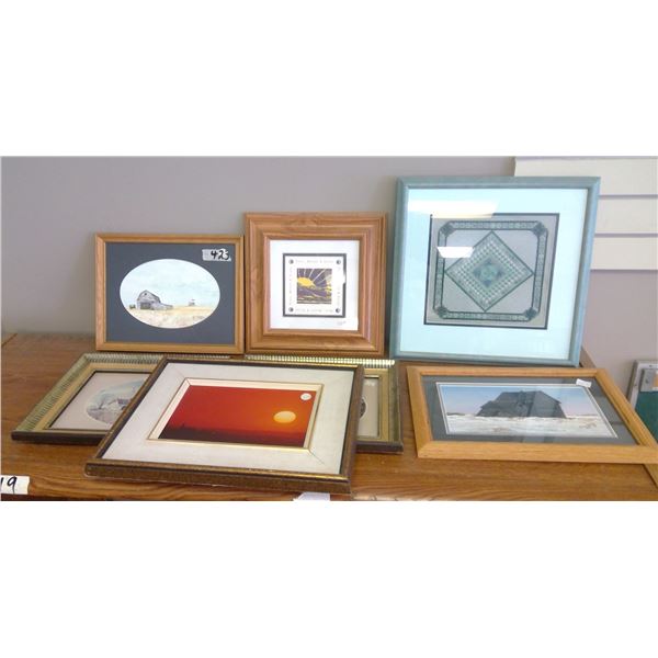 Lot of 7 Pictures in Frames