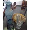 Image 5 : Lot of Bottles & Vases