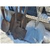 Image 2 : lot of 6 shovels