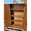 Image 3 : Armoire w/ shelves -dimensions 54.5" H X 26.5" W X 13.5" D