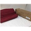 Image 1 : Pillow Pad Burgandy Deluxe Premium