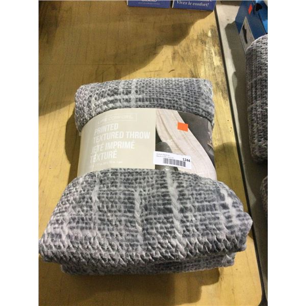 Life Comfort Printed Textured Throw Blanket (60in x 70in)Â 
