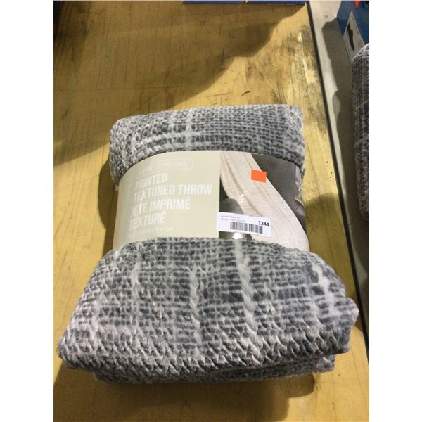 Life Comfort Printed Textured Throw Blanket (60in x 70in)