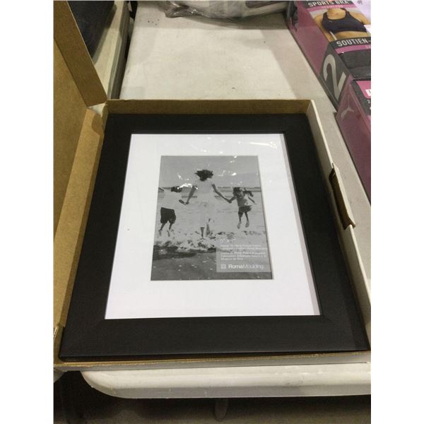 Roma Moulding Picture Frame (5in x 7in)Â 
