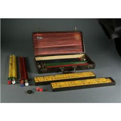 BAKELITE MAH JONG SET 164 TILES