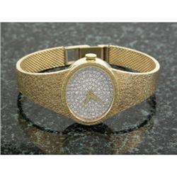 LADY'S GOLD WRISTWATCH SET WITH DIAMONDS