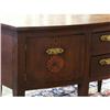 Image 2 : C. 1830 AMERICAN LATE FEDERAL MAHOGANY SIDEBOARD