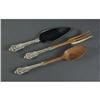 Image 2 : WALLACE SILVERSMITHS GRAND BAROQUE FLATWARE