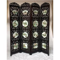 CHINESE LATE 19TH CENTURY FOUR PANEL FLOOR SCREEN
