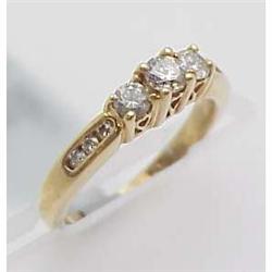 Lady's diamond ring 3 stone