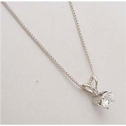 Diamond pendant 18" chain
