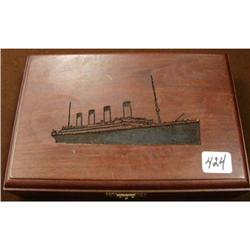 S.S. Titanic 15 oz. Silver Comm. Round