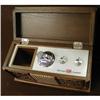 Image 1 : Cigarette box with radio