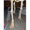 Image 3 : Reproduction dog statue skeleton