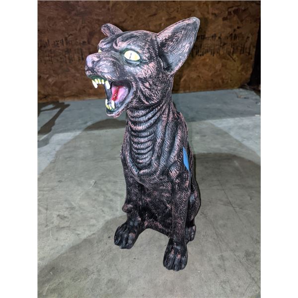 Reproduction rubber cat (movie prop)