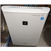 Image 4 : Heater fan and a humidifier (3 pieces)