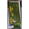 Image 1 : Small original traveling gambler roulette table felt