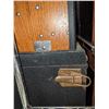Image 8 : Slot Machine 1930s Mills Castle Front 5 Cents - with original Mills steel slot machine stand