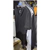 Image 1 : Hero clothing from season 1 (approx. 8 pieces) from the Sci-fi show