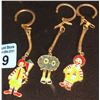 Image 2 : Two music boxes keychains and clowns tiny decor