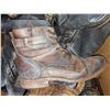 Image 3 : Two boxes of shoes from the Sci-fi show