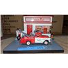 Image 1 : 1950s Snap-on service station diorama with 1955 Chevy tow truck - without box