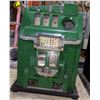 Image 1 : 1940 5 cent slot machine all original barn find - working condition