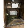 Image 8 : MILLS CAST IRON “COUNTER O. K. VENDOR” SLOT MACHINE WITH CAST IRON SIDE MINT VENDOR.