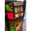 Image 2 : 1939 Rockola Counter Model Junior 1940 Jukebox with Light up Green Catalan Rare Stand