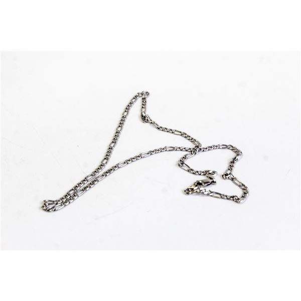 18" 14K WHITE GOLD FIGARO CHAIN
