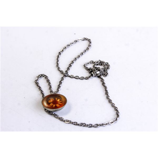 19" SILVER TONE CHAIN WITH FLOWER PENDANT