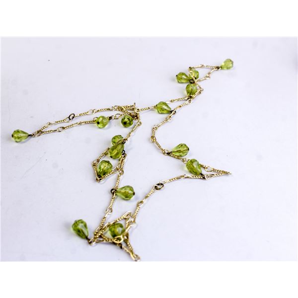 GOLD TONE TEIST NECKLACE WITH GREEN DROP BEADS