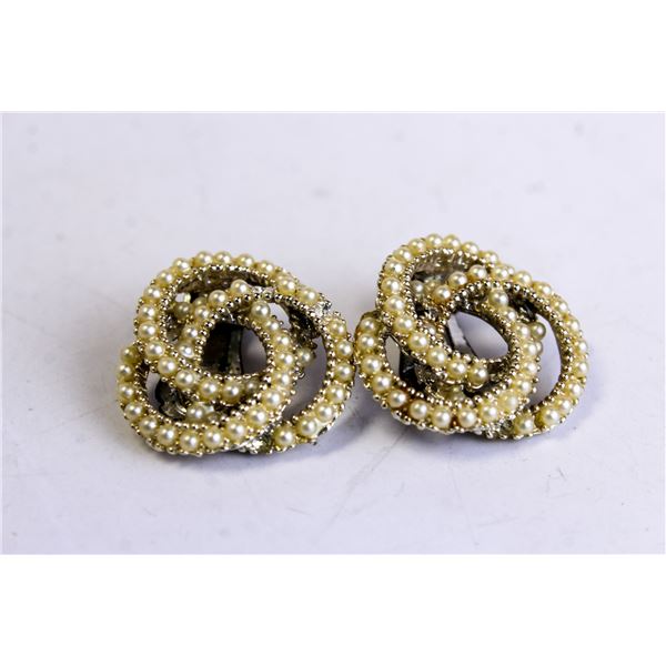 FAUX PEARL COSTUME JEWELLERY CLIP EARRINGS