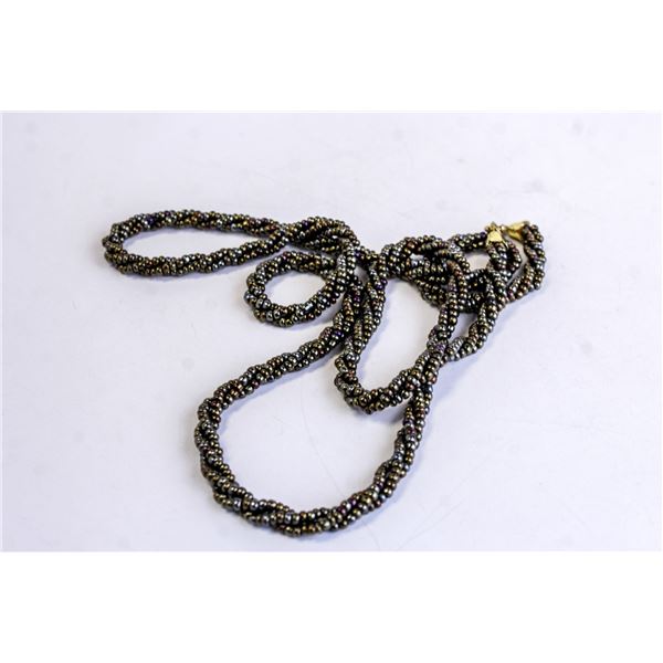 30" TWISTED BEADED NECKLACE