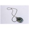 Image 1 : 925 SILVER HERRINGBONE CHAIN WITH LARGE GREEN