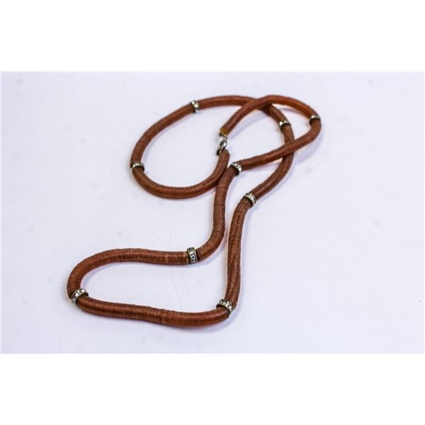 24" FLAT ORANGE BEADED NECKLACE WITH RHINESTONE