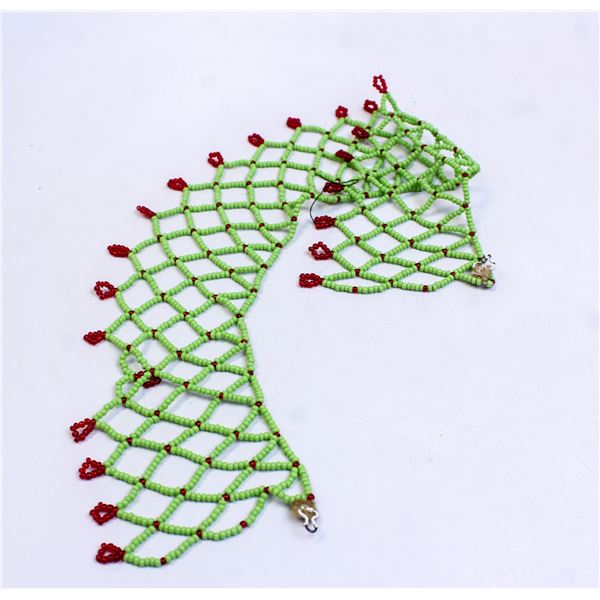 GREEN BEADED NECKLACE