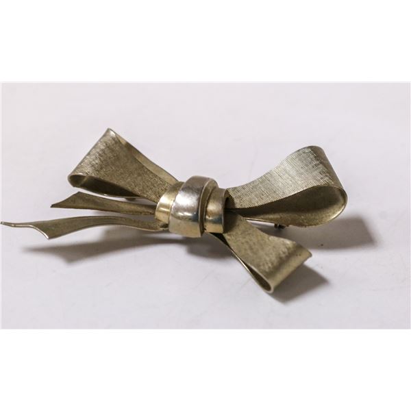 SILVER TONE BOW BROOCH