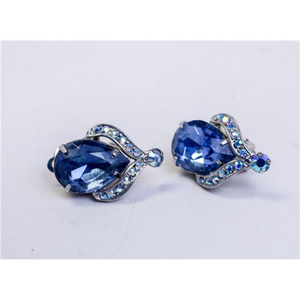VINTAGE BLUE COSTUME JEWELLERY EARRINGS